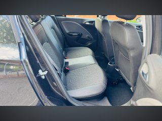 /photos/11635/77b27e8b-9a0c-0faf-0965-3d719e66a01f_i320x240.jpg